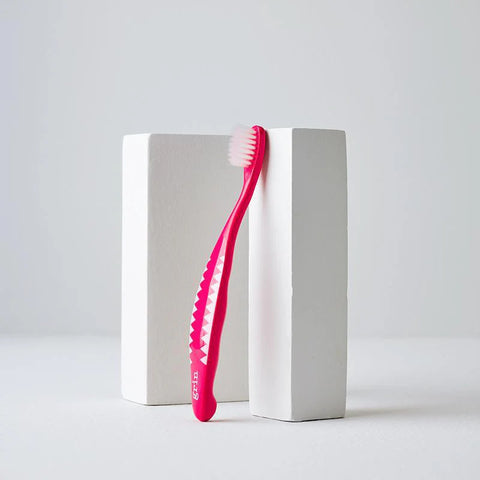 Grin - Recycled Kid's Tooth Brush - [Pink/Blue]